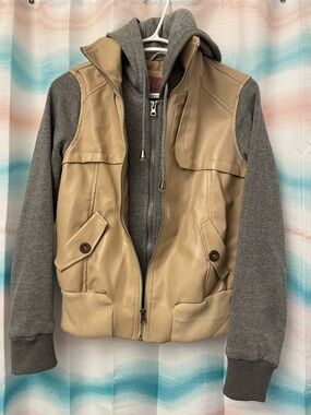 Miss London Tan Leather-Style Patch with Brown Accent